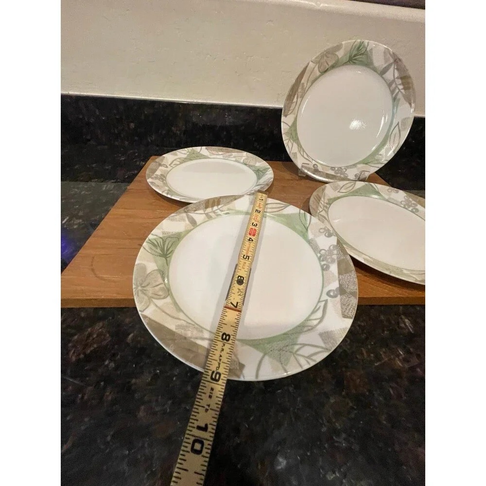 4 Corelle Textured Leaves patterned lunch plates